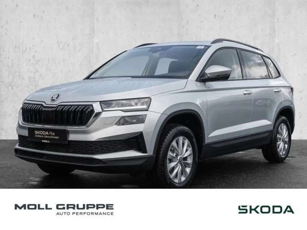 Skoda Karoq 2025 Benzine