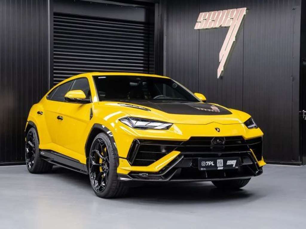 Lamborghini Urus 2025 Benzine