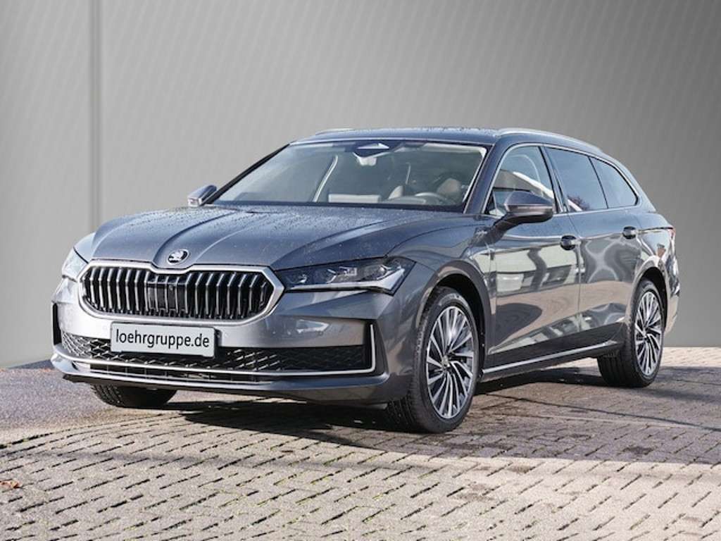 Skoda Superb 2024 Hybride Benzine