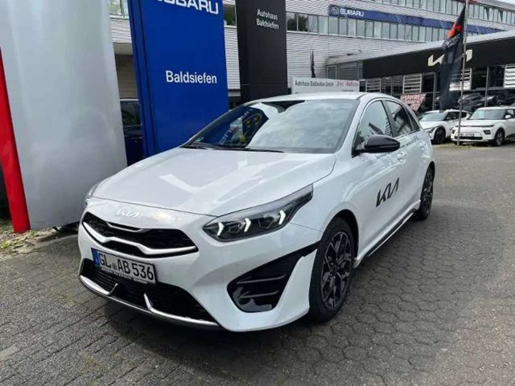 Kia Ceed 2025 Benzine