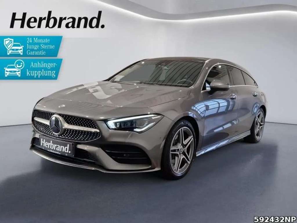 Mercedes-Benz CLA-Klasse 2023 Benzine