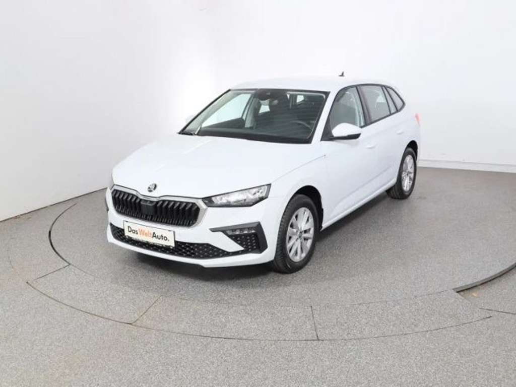 Skoda Scala 2025 Benzine