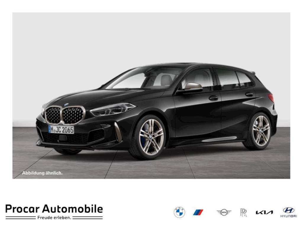 BMW M135i 2022 Benzine