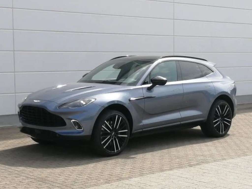 Aston Martin DBX 2022 Benzine