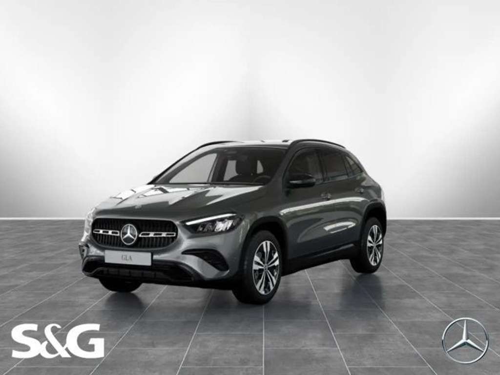 Mercedes-Benz GLA-Klasse 2024 Benzine