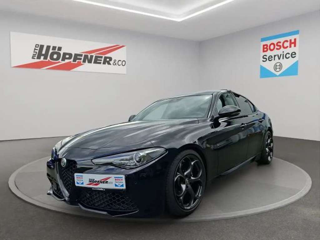 Alfa Romeo Giulia 2022 Benzine