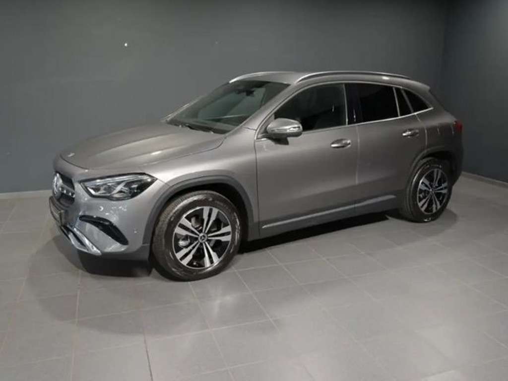 Mercedes-Benz GLA-Klasse 2025 Benzine