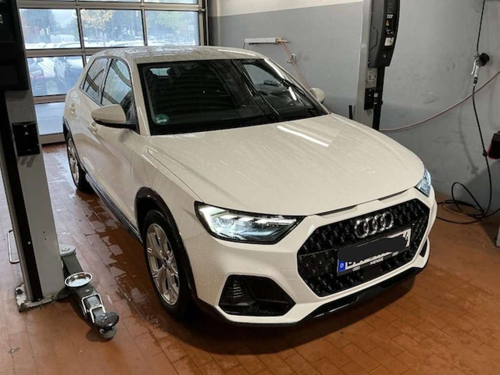 Audi A1 Citycarver 2022 Benzine