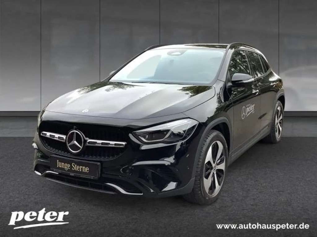 Mercedes-Benz GLA-Klasse 2025 Benzine