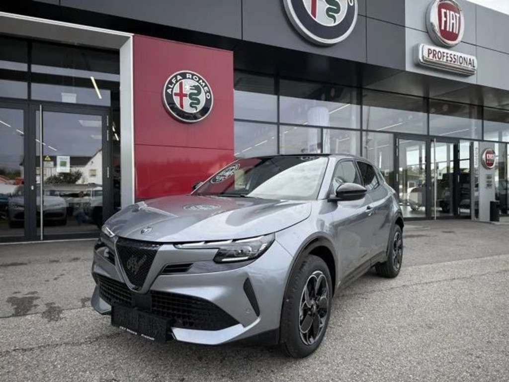 Alfa Romeo Junior 2025 Benzine