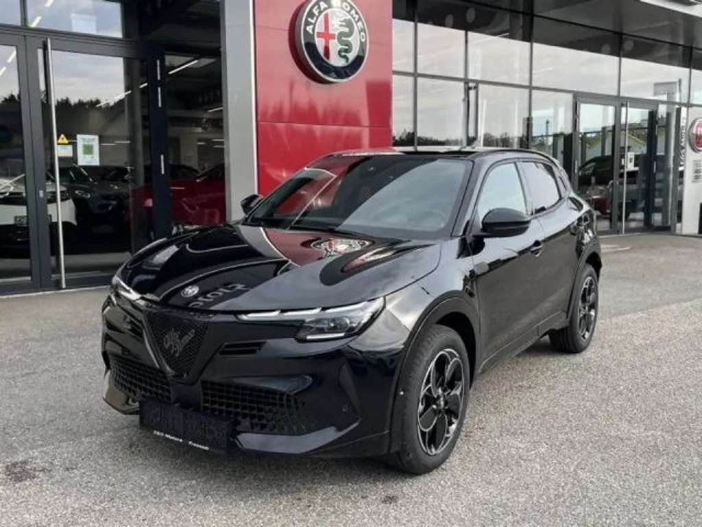 Alfa Romeo Junior 2025 Benzine