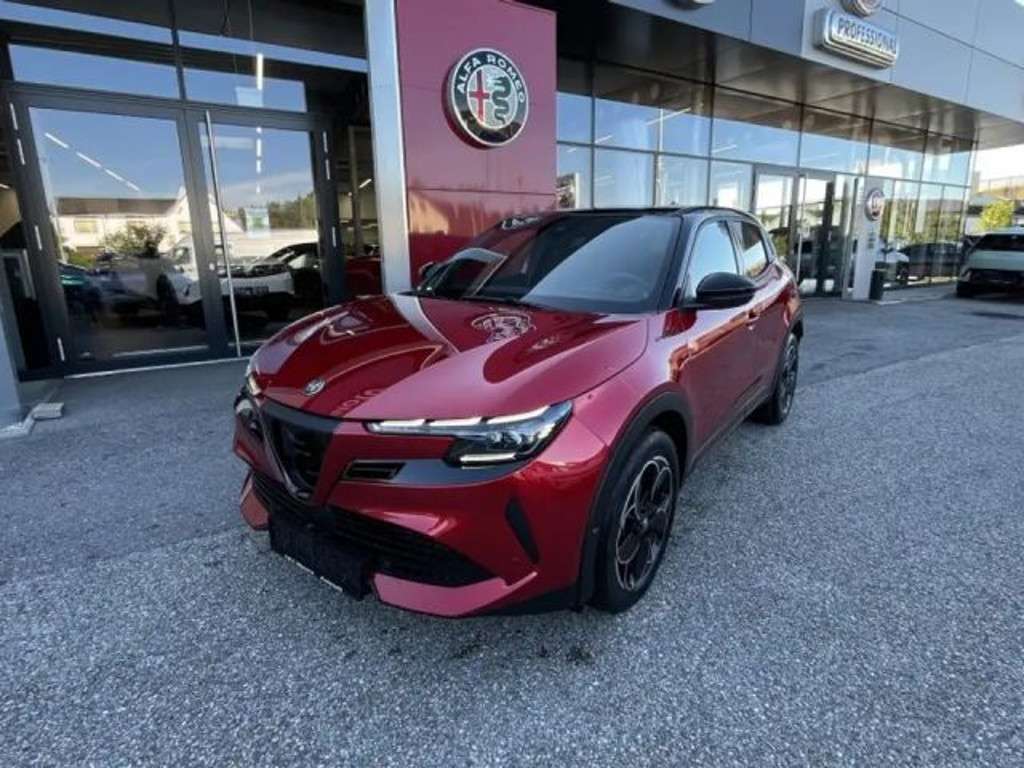 Alfa Romeo Junior 2025 Benzine