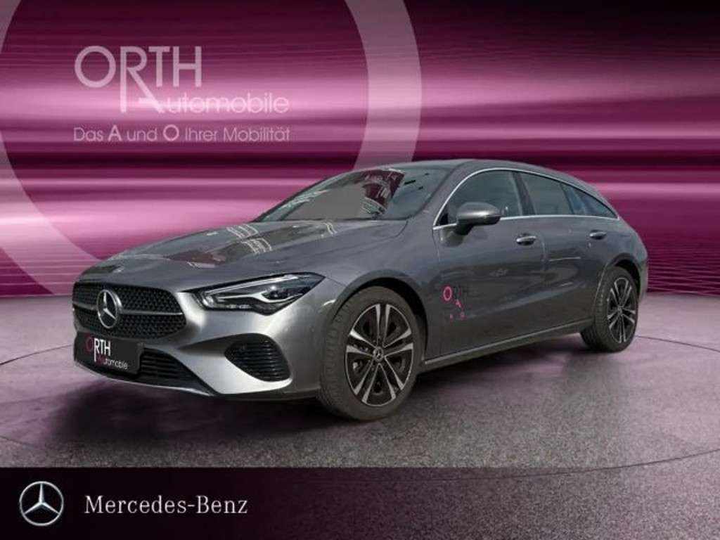 Mercedes-Benz CLA-Klasse 2023 Benzine