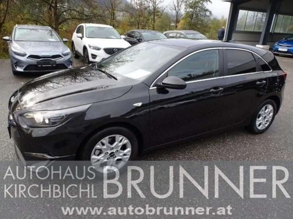 Kia Ceed 2025 Benzine