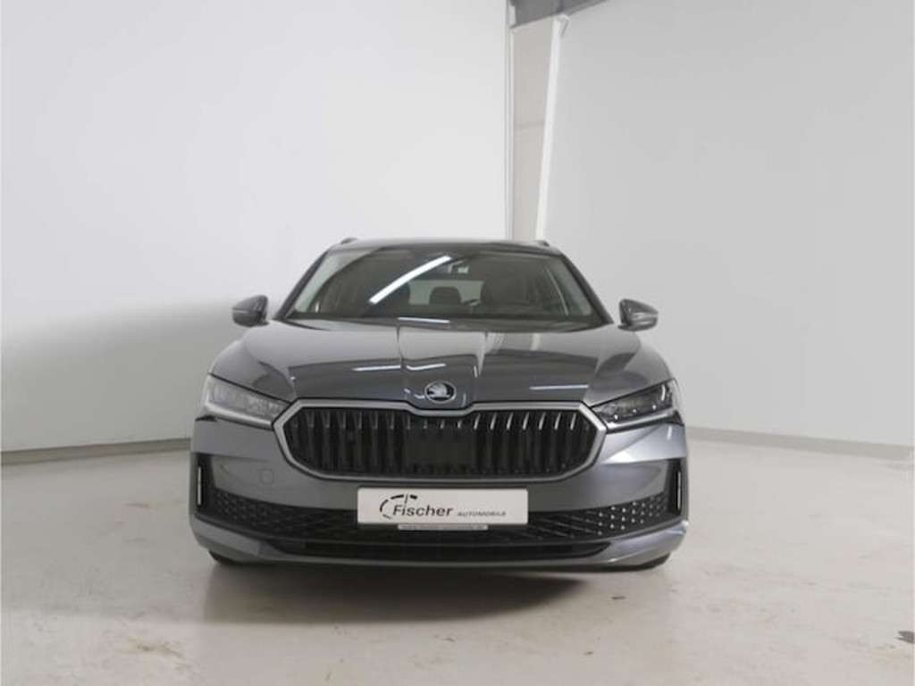Skoda Superb 2025 Diesel