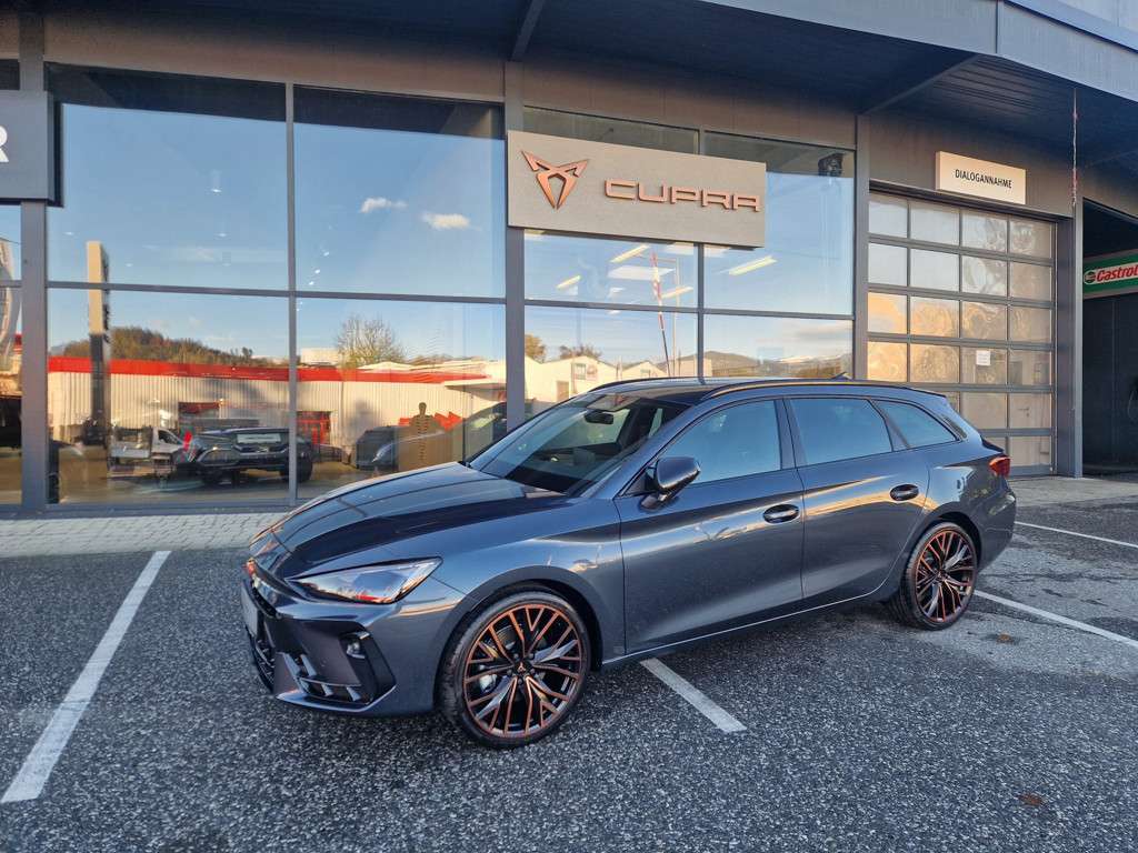 Cupra Leon 2025 Benzine