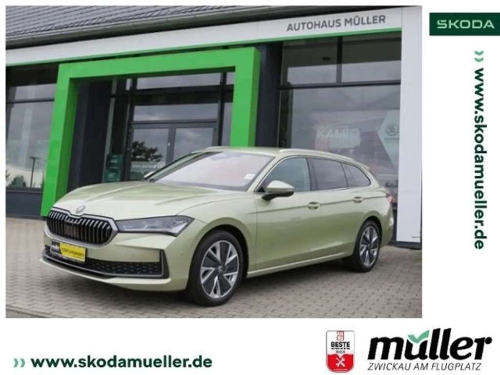 Skoda Superb 2024 Benzine