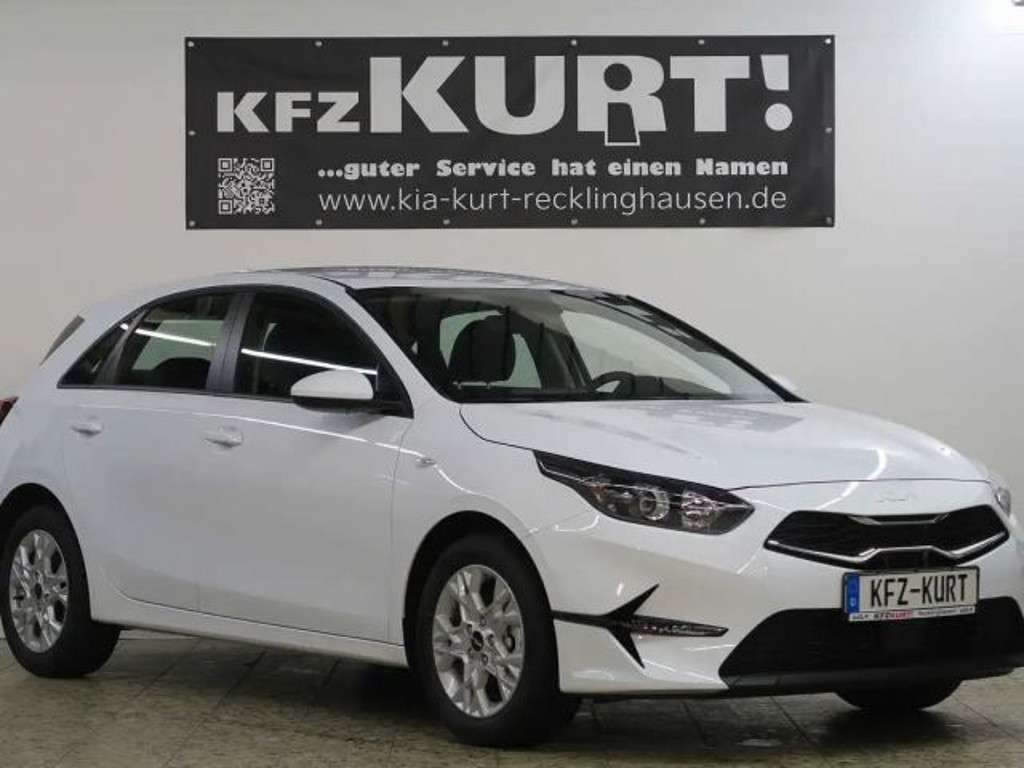Kia Ceed 2023 Benzine