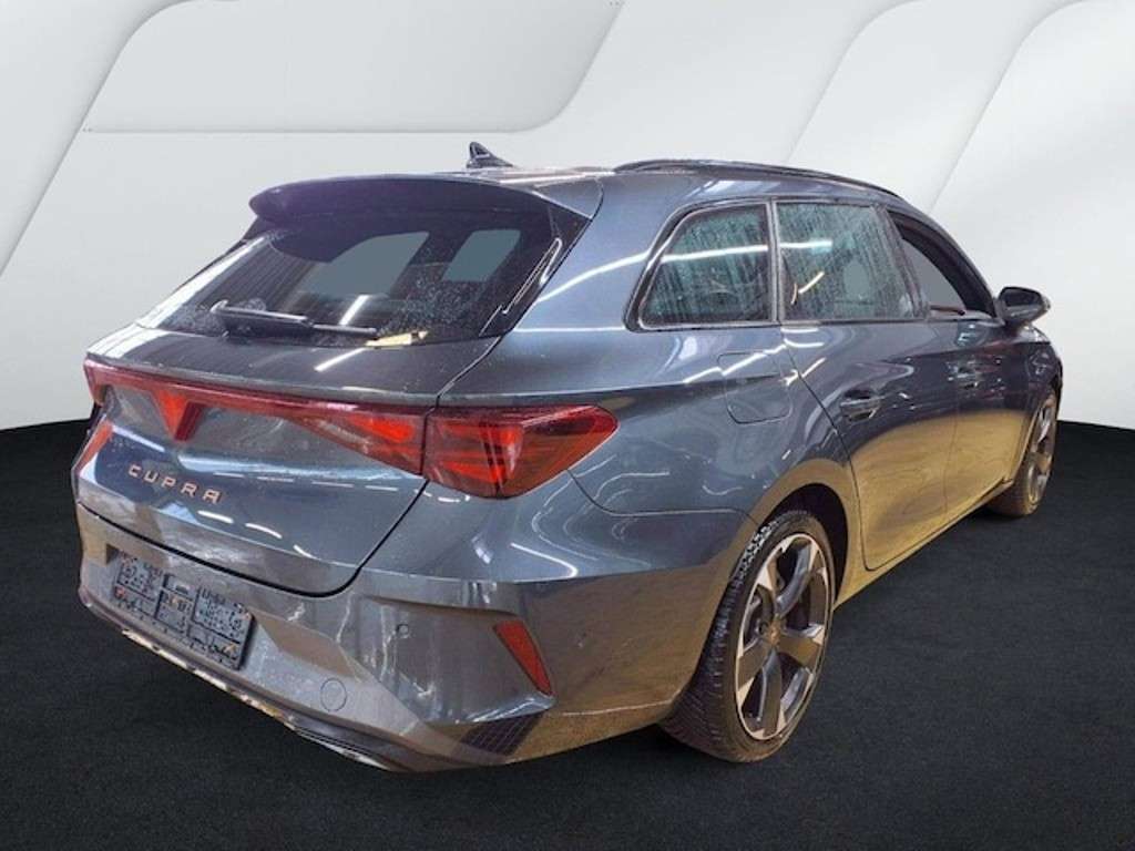 Cupra Leon 2025 Benzine