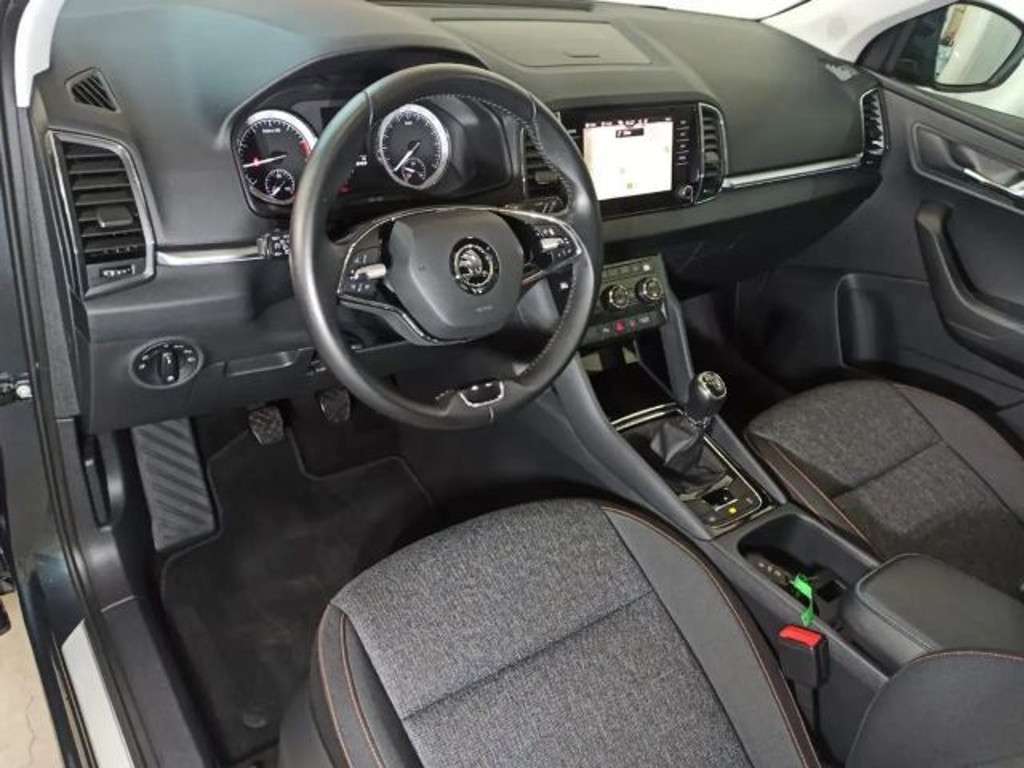 Skoda Karoq 2022 Benzine