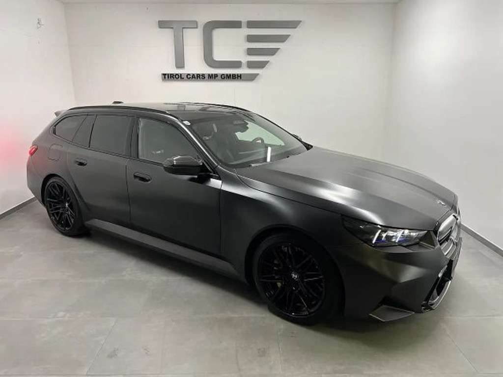 BMW M5 2025 Hybride Benzine
