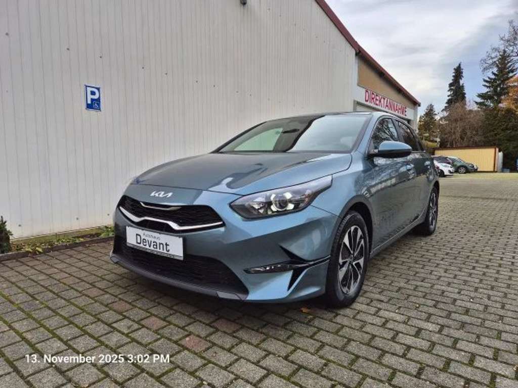 Kia Ceed 2025 Benzine