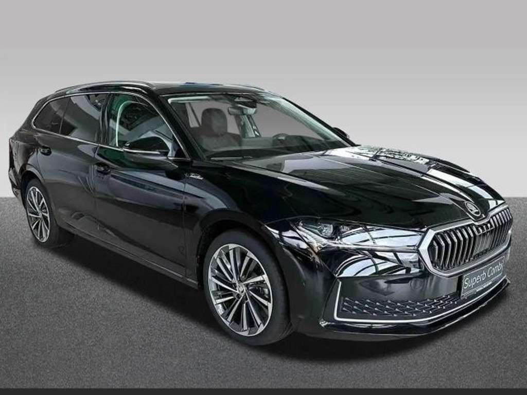 Skoda Superb 2025 Diesel