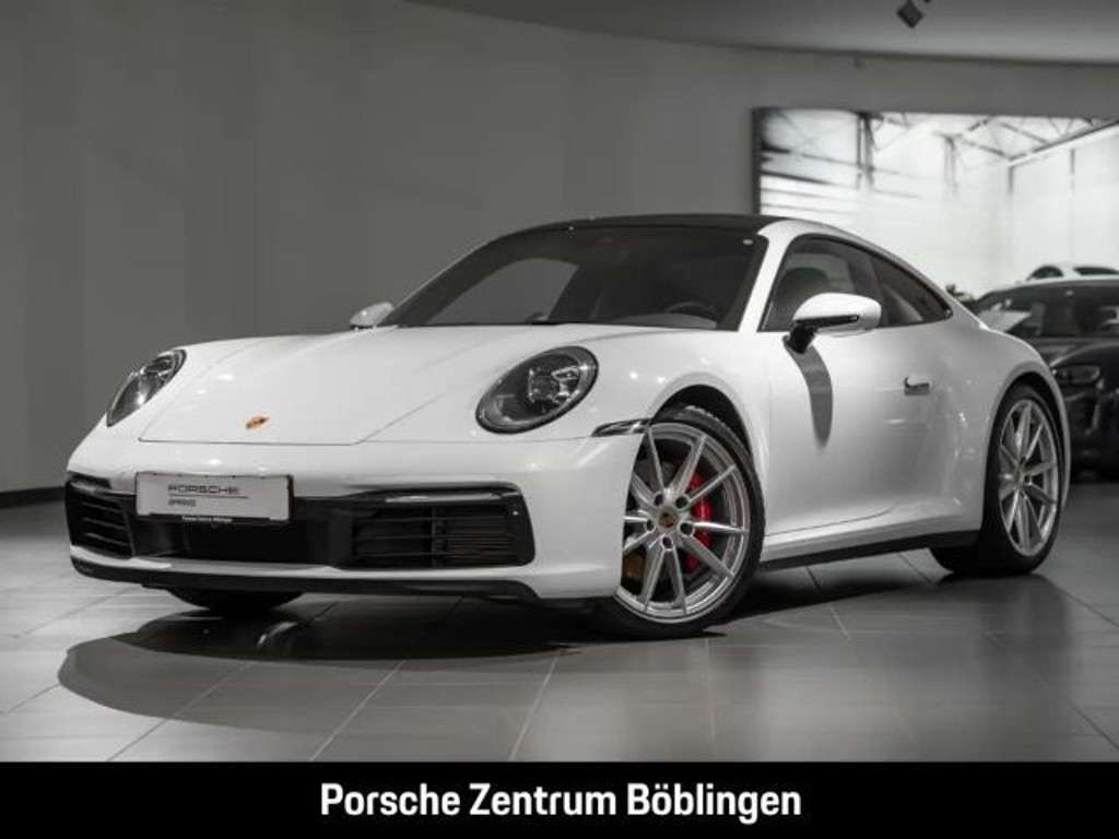 Porsche 992 2023 Benzine