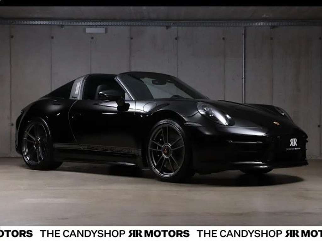 Porsche 911 2022 Benzine