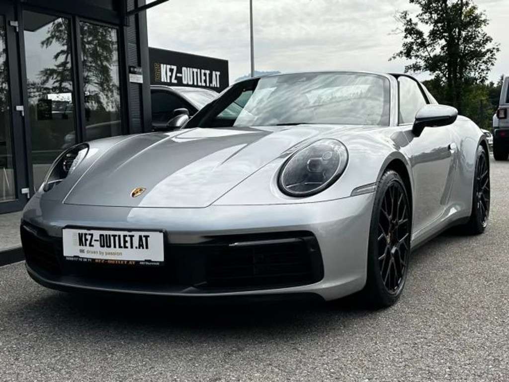 Porsche 992 2024 Benzine