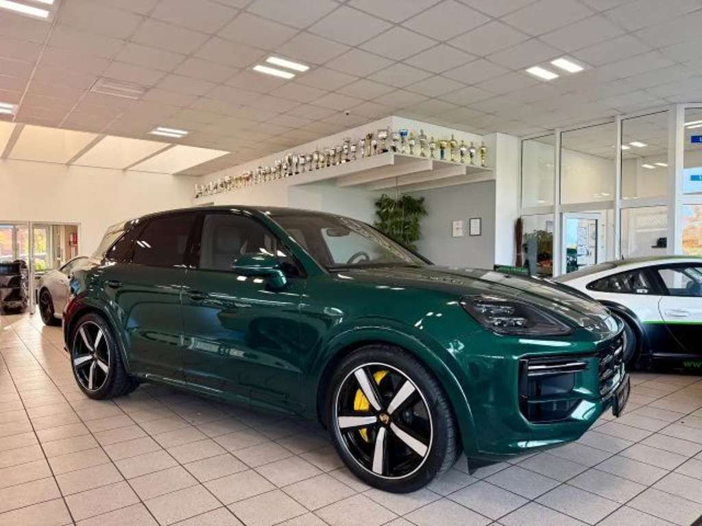 Porsche Cayenne 2024 Hybride Benzine