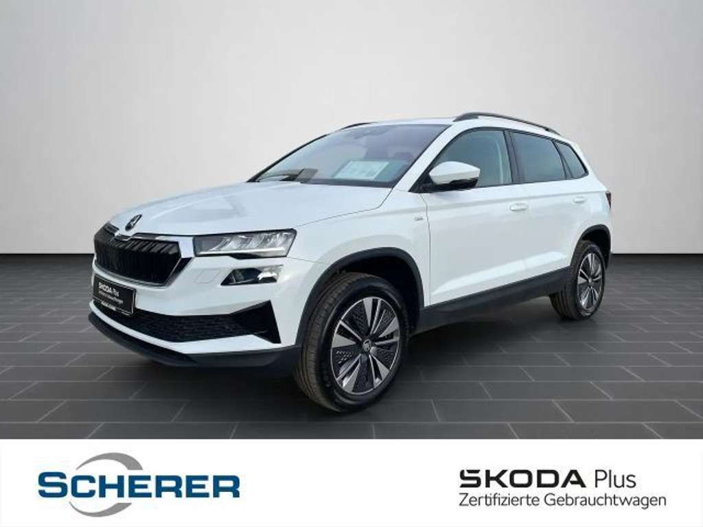 Skoda Karoq 2023 Benzine