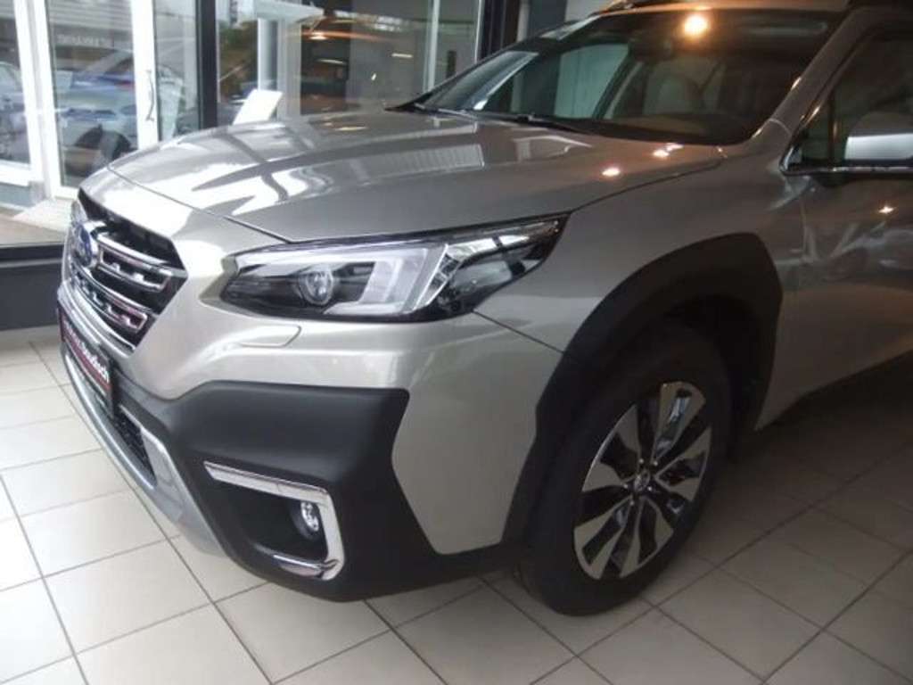 Subaru Outback 2025 Benzine