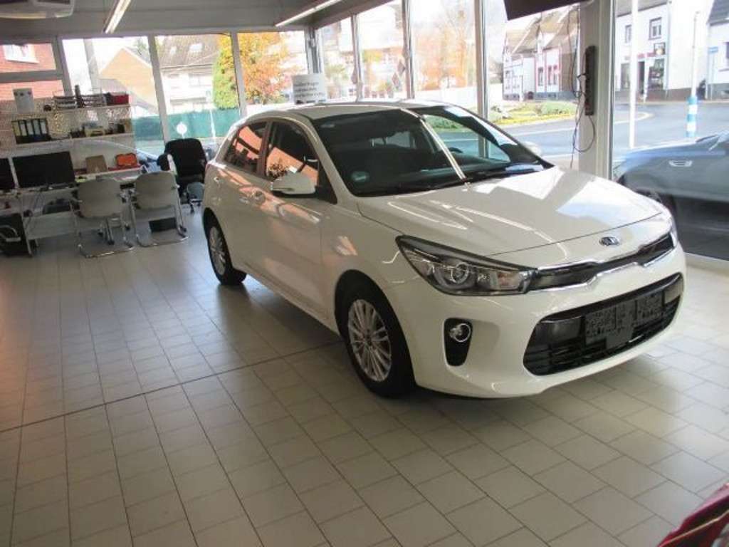 Kia Rio 2021 Benzine