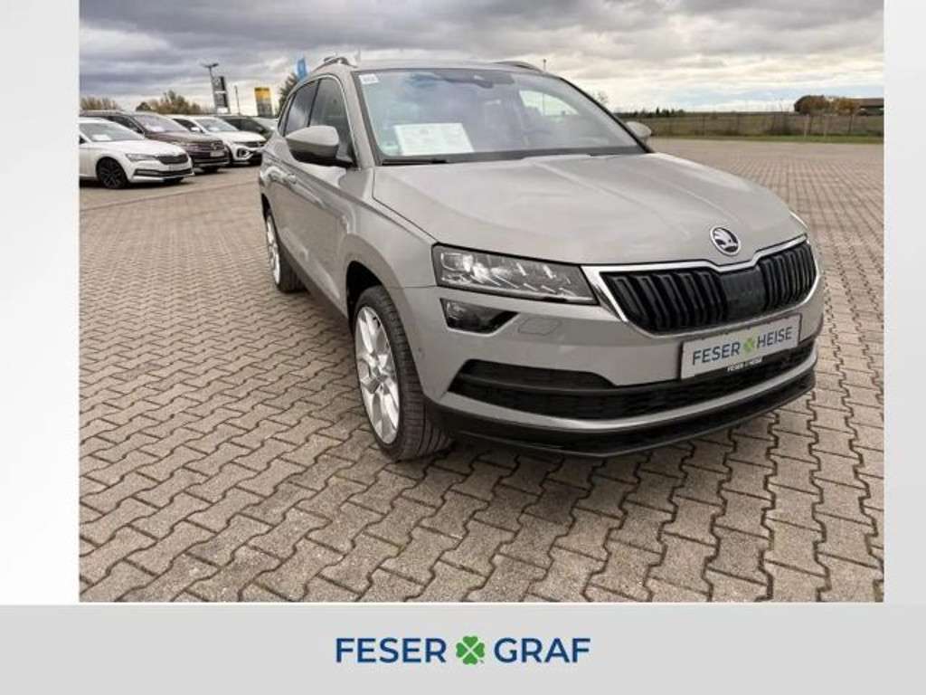 Skoda Karoq 2021 Benzine