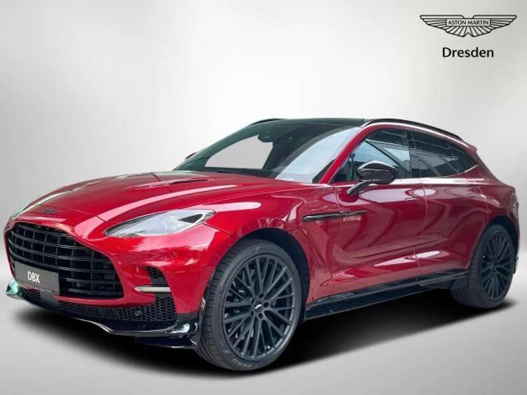 Aston Martin DBX 2023 Benzine