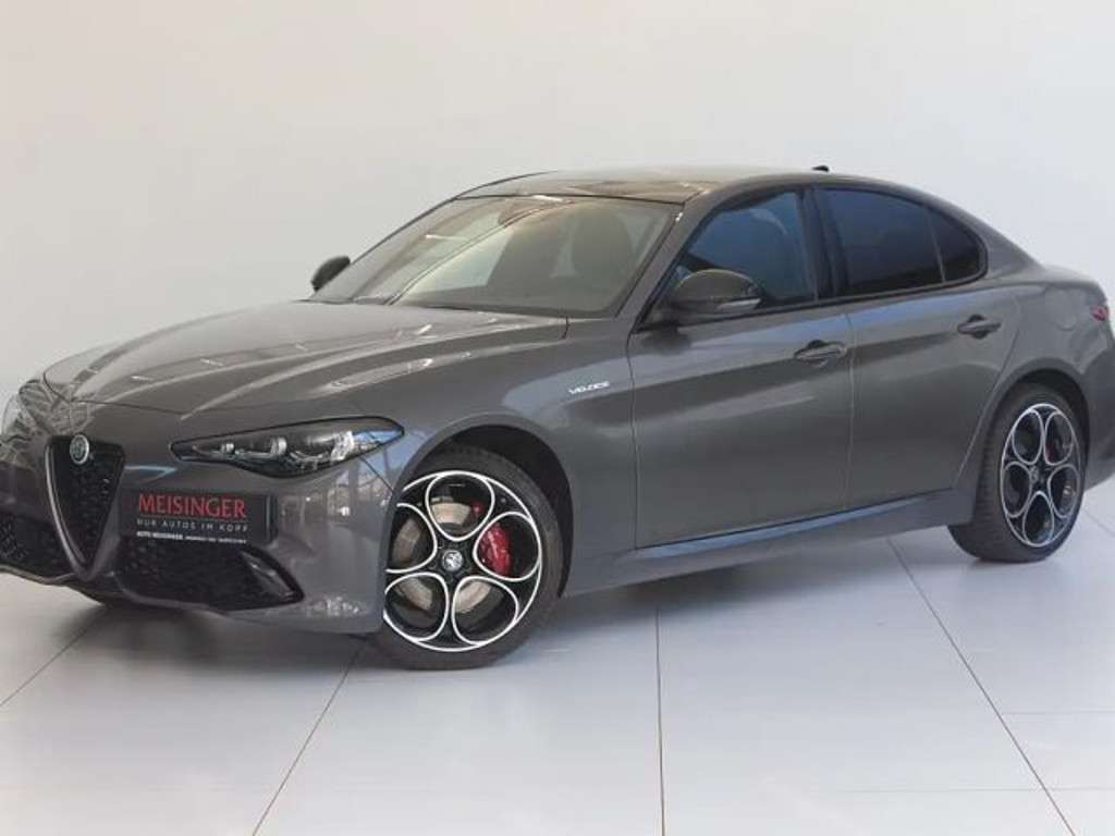 Alfa Romeo Giulia 2025 Benzine