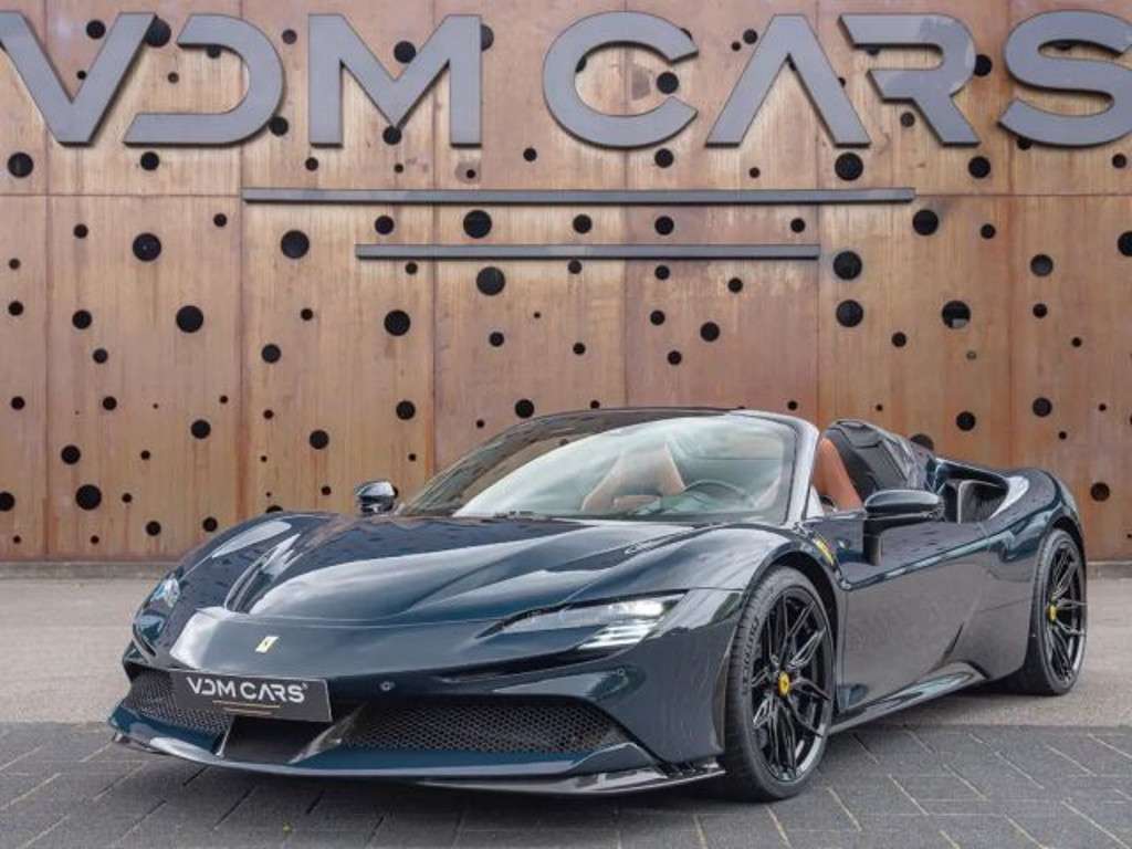 Ferrari SF90 2021 Hybride Benzine