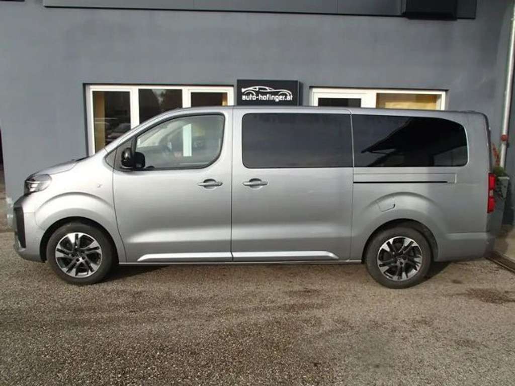 Opel Zafira 2024 Diesel