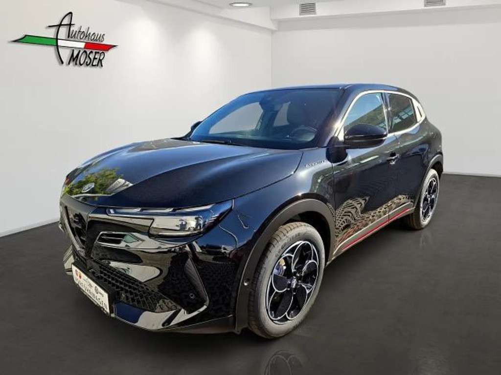 Alfa Romeo Junior 2025 Benzine