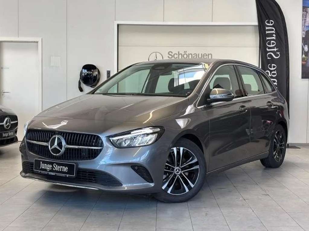 Mercedes-Benz B-Klasse 2024 Benzine