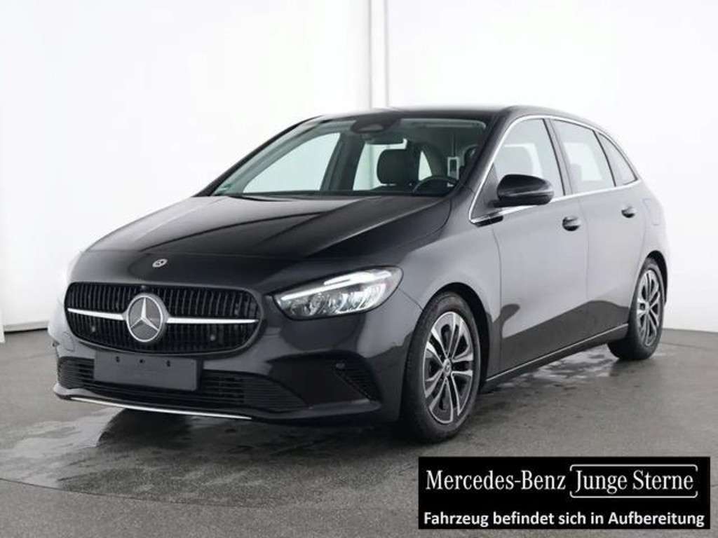 Mercedes-Benz B-Klasse 2024 Benzine