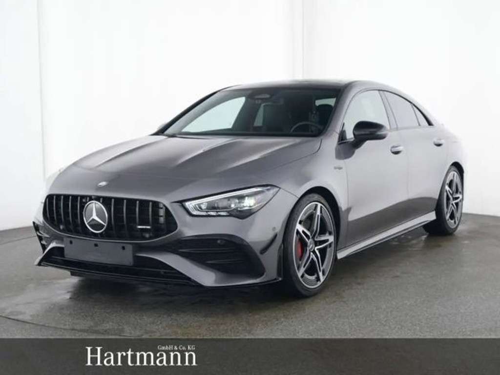 Mercedes-Benz CLA-Klasse 2024 Benzine