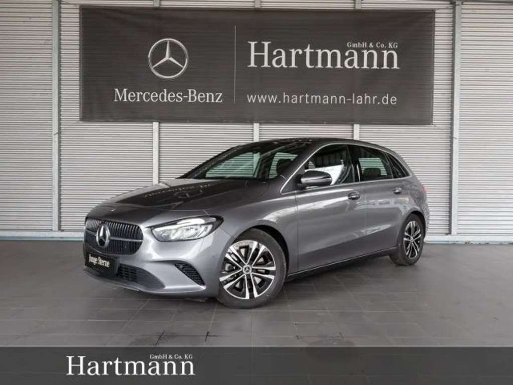 Mercedes-Benz B-Klasse 2024 Benzine