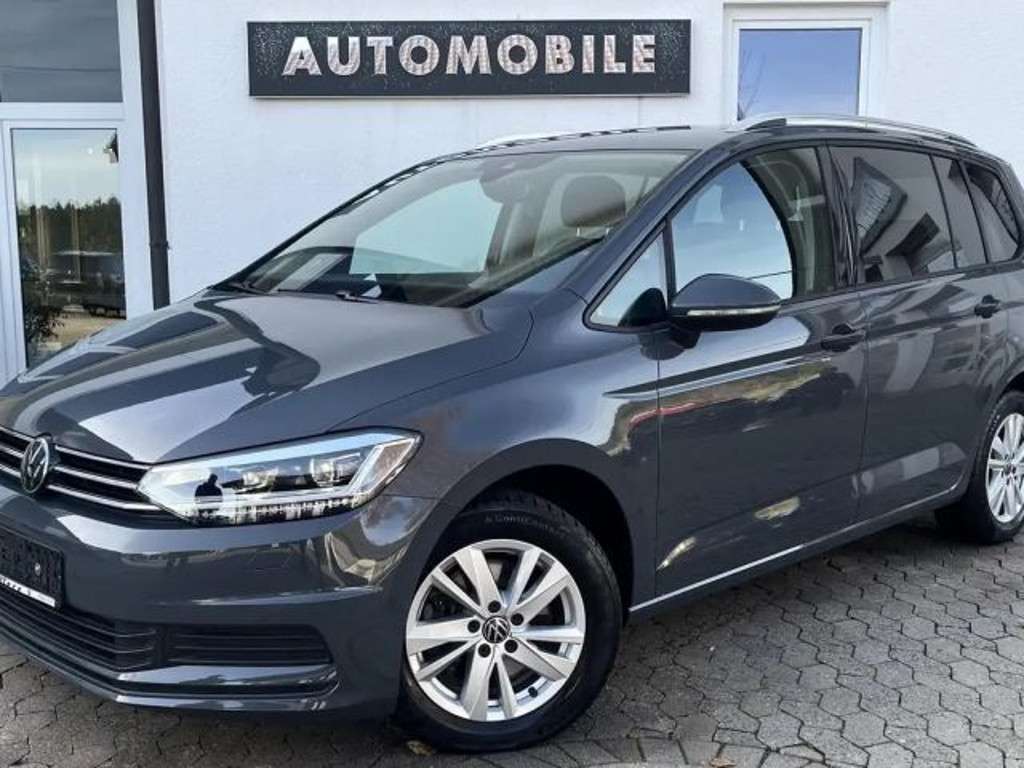 Volkswagen Touran 2024 Benzine