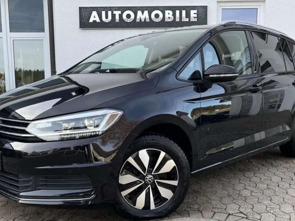 Volkswagen Touran 2024 Benzine