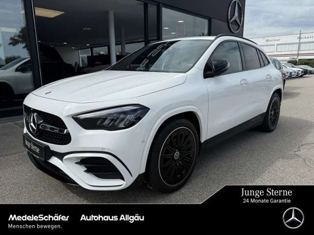 Mercedes-Benz GLA-Klasse 2024 Benzine