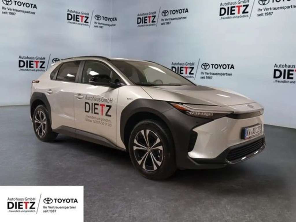 Toyota bZ4X 2025 Elektrisch