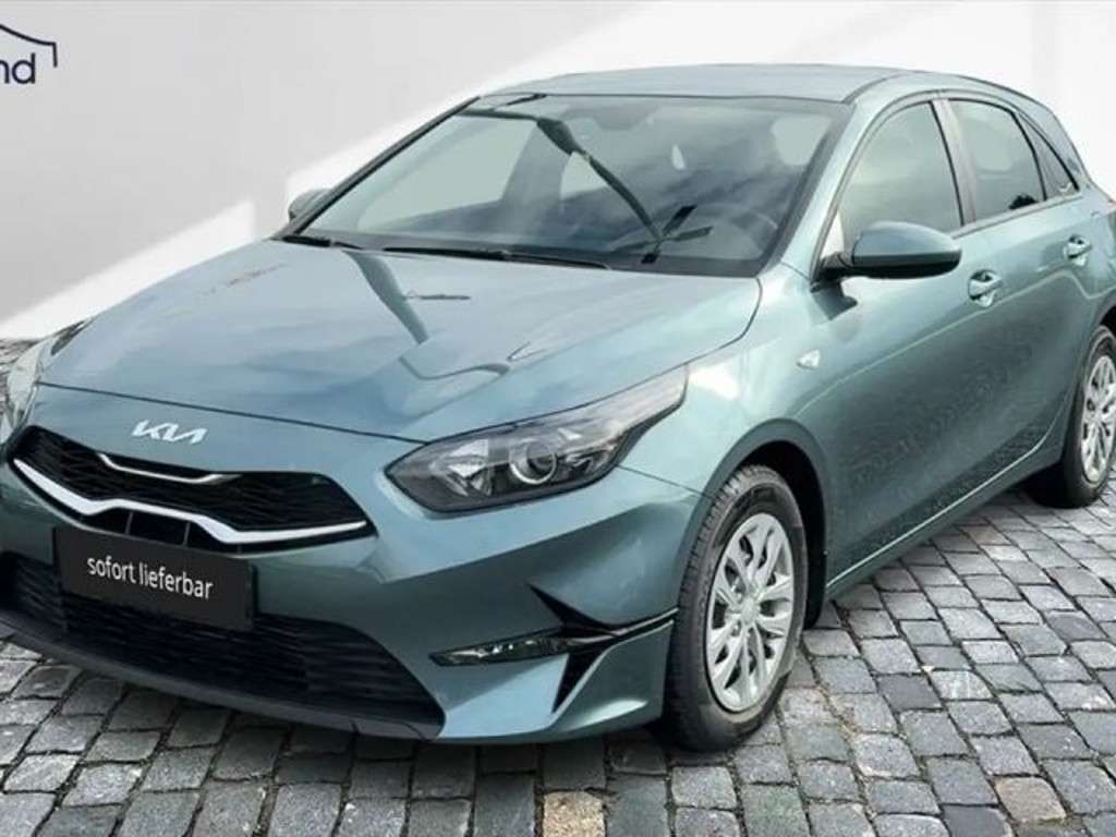 Kia Ceed 2025 Benzine