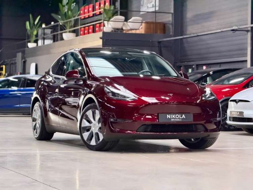 Tesla Model Y 2024 Elektrisch